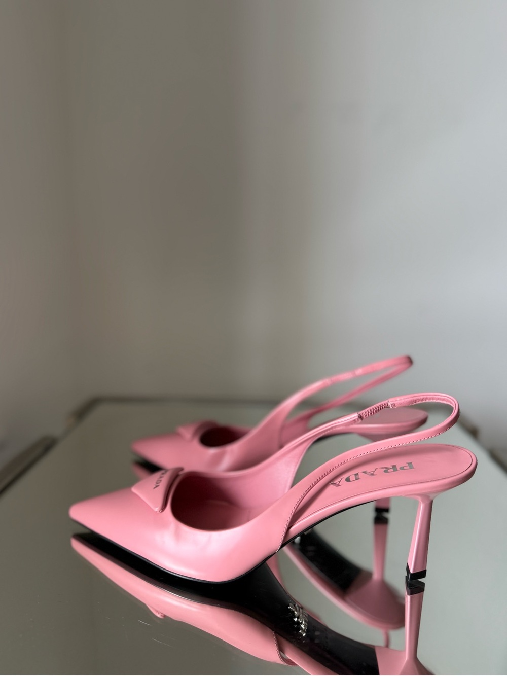 Prada 75mm brushed leather slingback pumps $1,270 39 - Picture 3 of 13